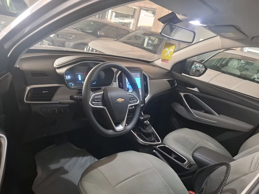 2026 Chevrolet Captiva LS 