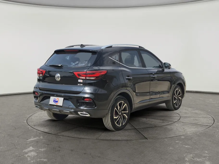 ام جي ZS LUX 2022 