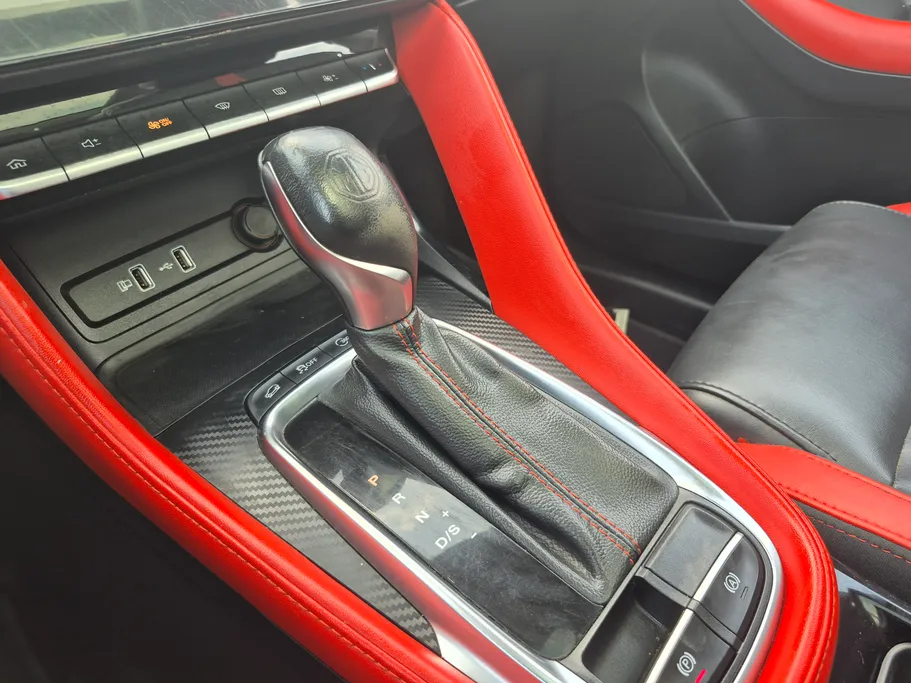 ام جي ZS LUX 2022 