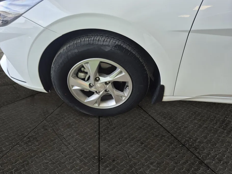 2023 Hyundai Elantra Fleet 