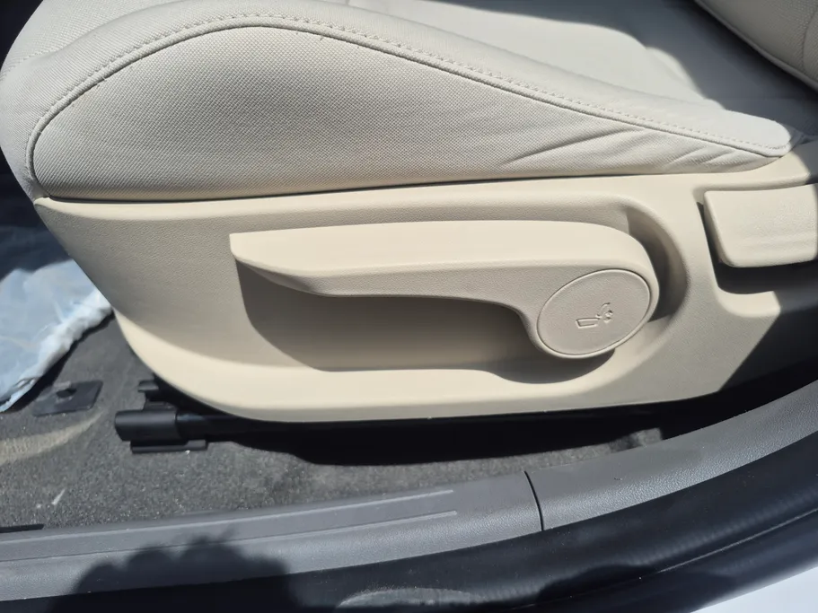 2023 Hyundai Elantra Fleet 