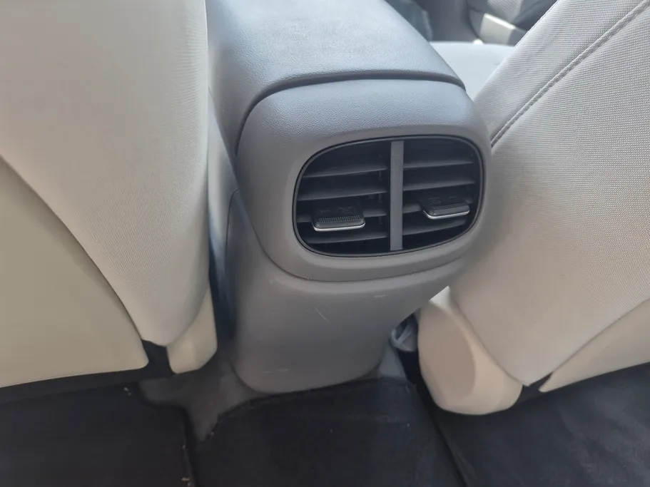 2023 Hyundai Elantra Fleet 