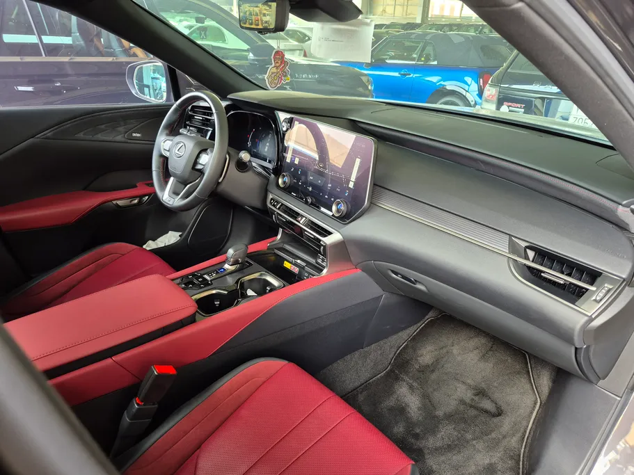 لكزس RX 500h F-Sport 2024 