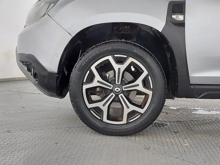 2020 Renault Duster LE 