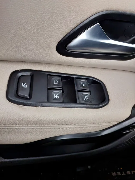 2020 Renault Duster LE 