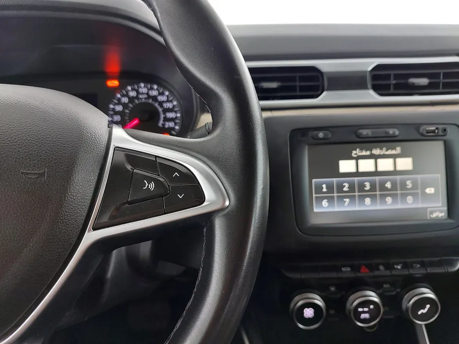 2020 Renault Duster LE 