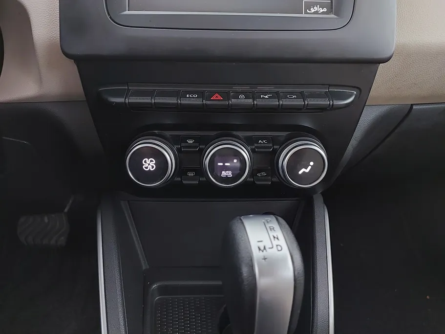 2020 Renault Duster LE 