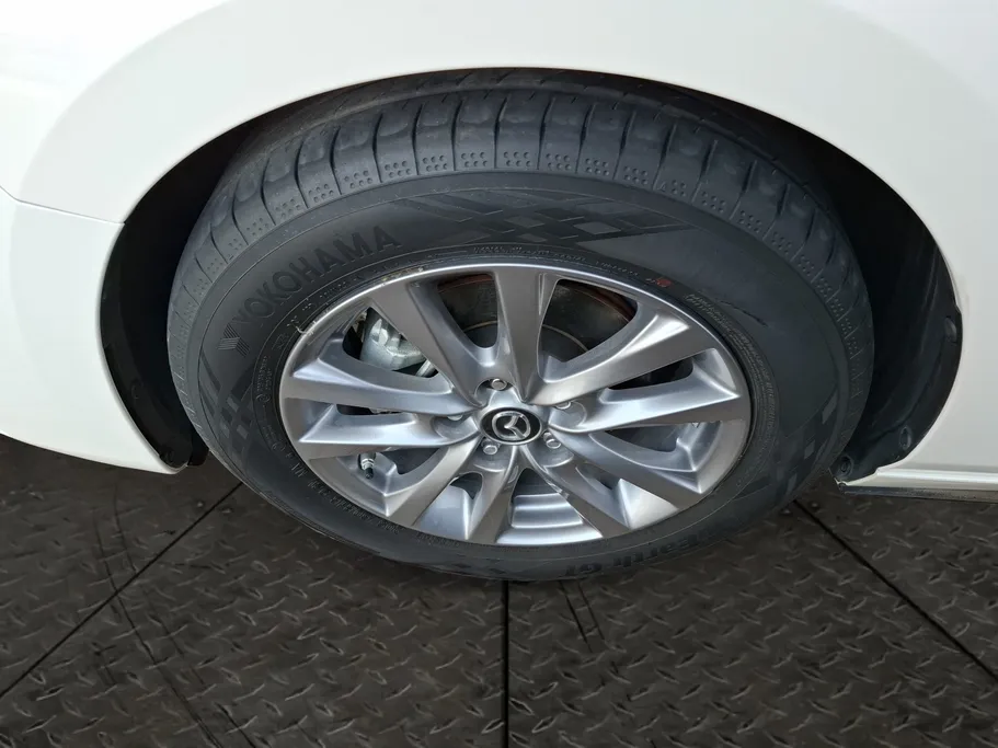 2025 Mazda 3 Basic 