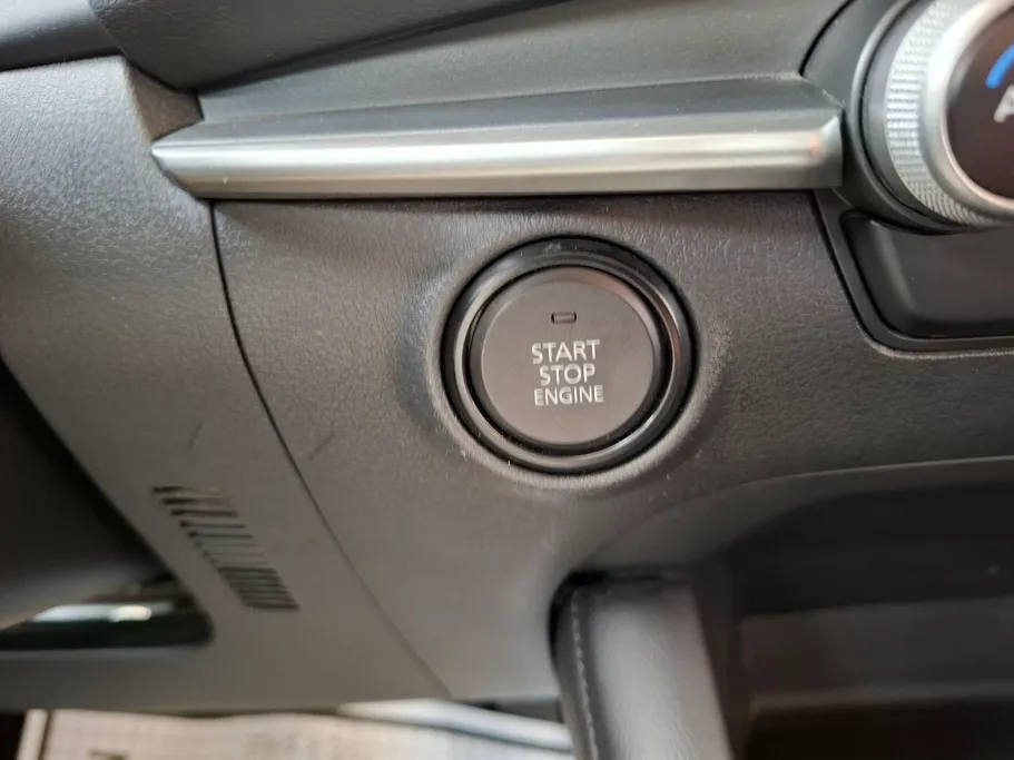 2025 Mazda 3 Basic 