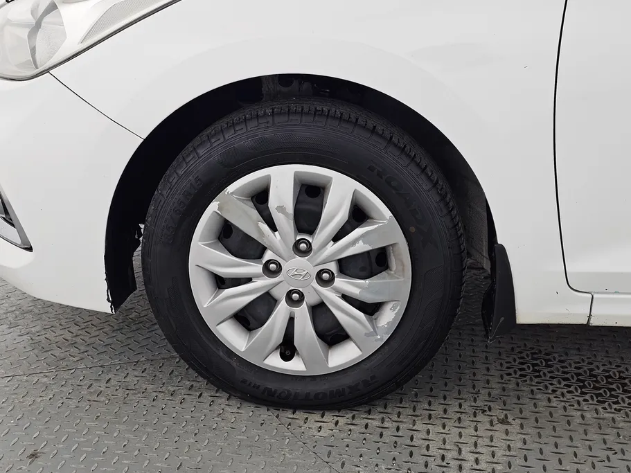 2020 Hyundai Accent GL 