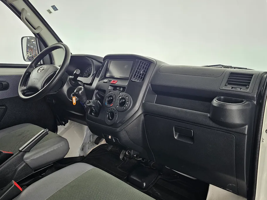 2023 Toyota LiteAce Van 