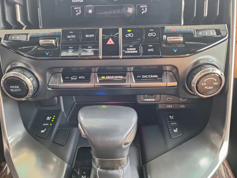 لكزس LX 600 2025 