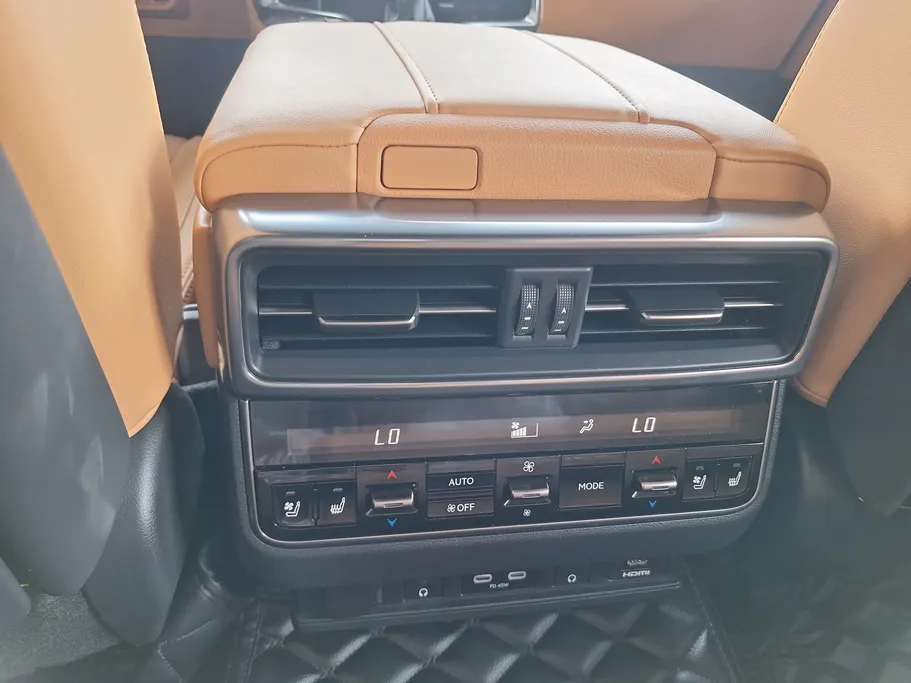 لكزس LX 600 2025 