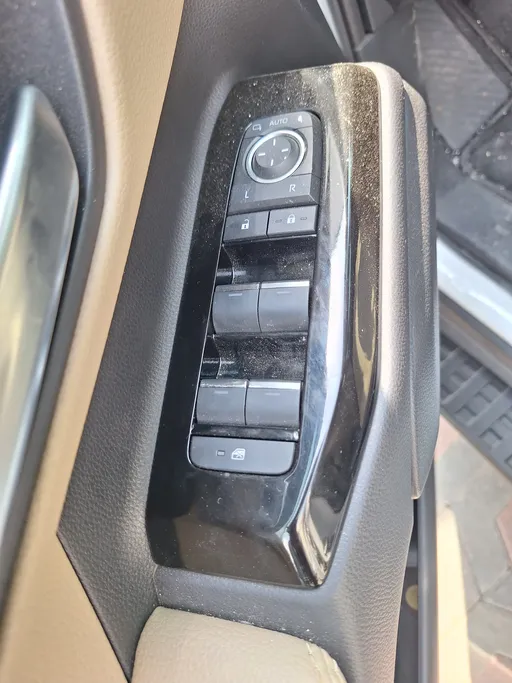 2025 Toyota Prado TXL2 