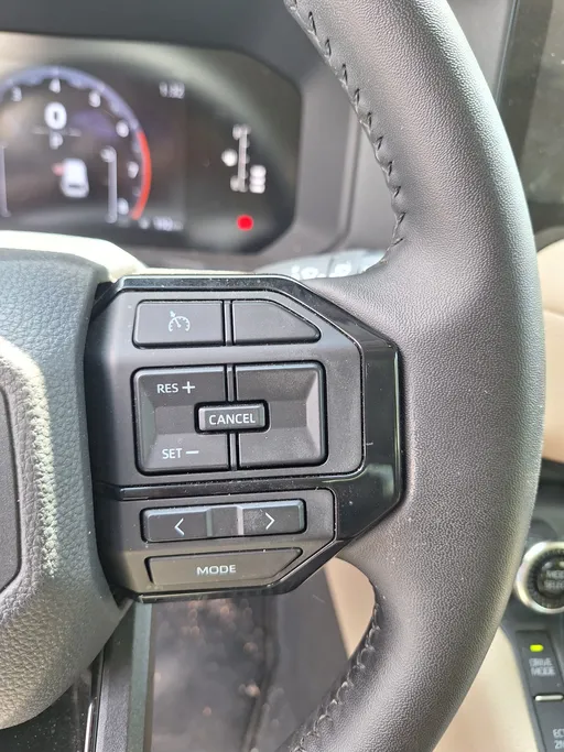 2025 Toyota Prado TXL2 