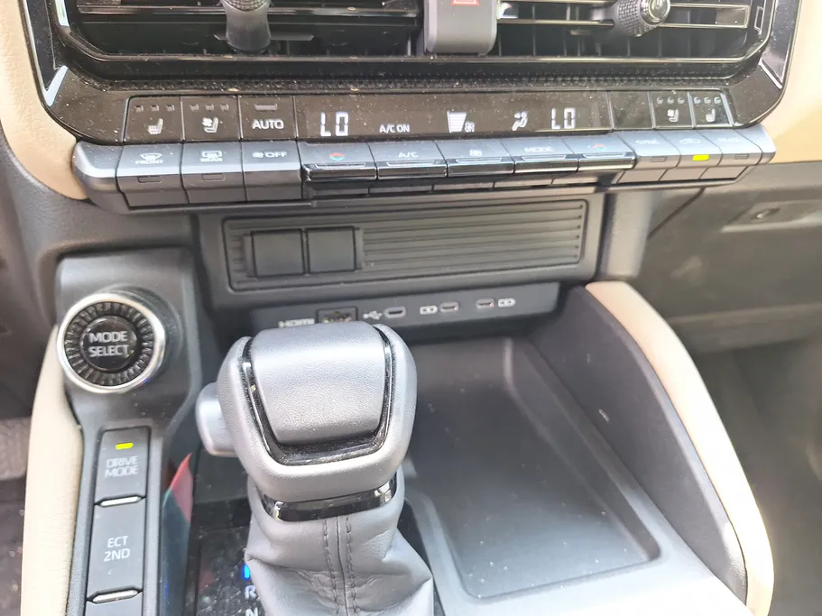 2025 Toyota Prado TXL2 