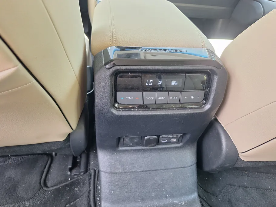 2025 Toyota Prado TXL2 