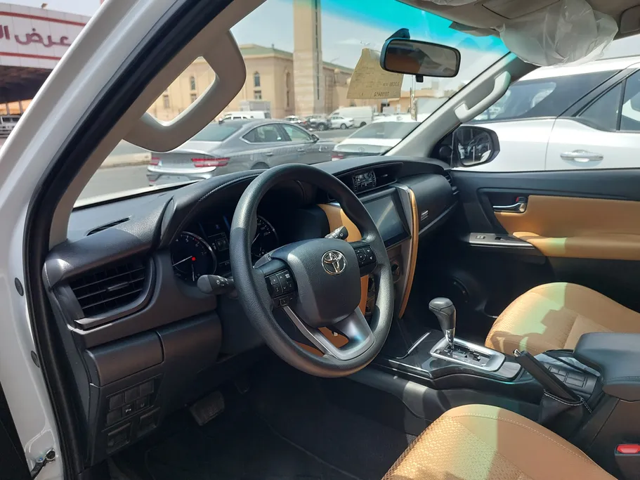 2026 Toyota Fortuner GX 