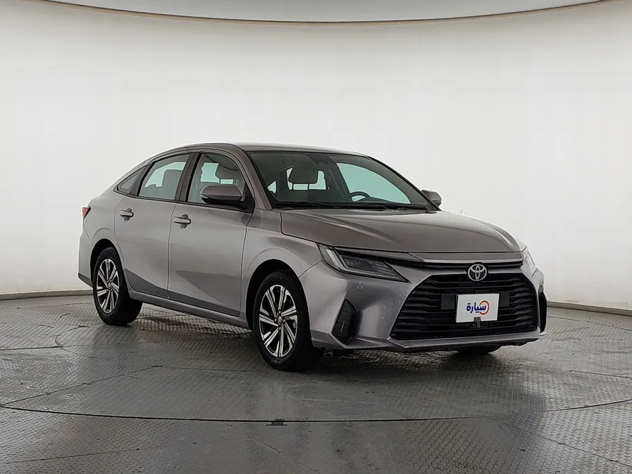 2023 Toyota Yaris  YX 