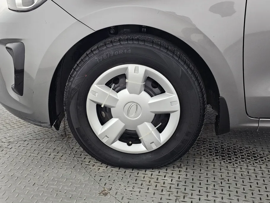 2023 Kia Pegas LX 