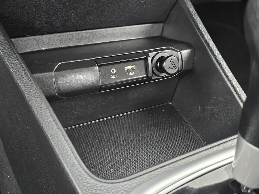2023 Kia Pegas LX 