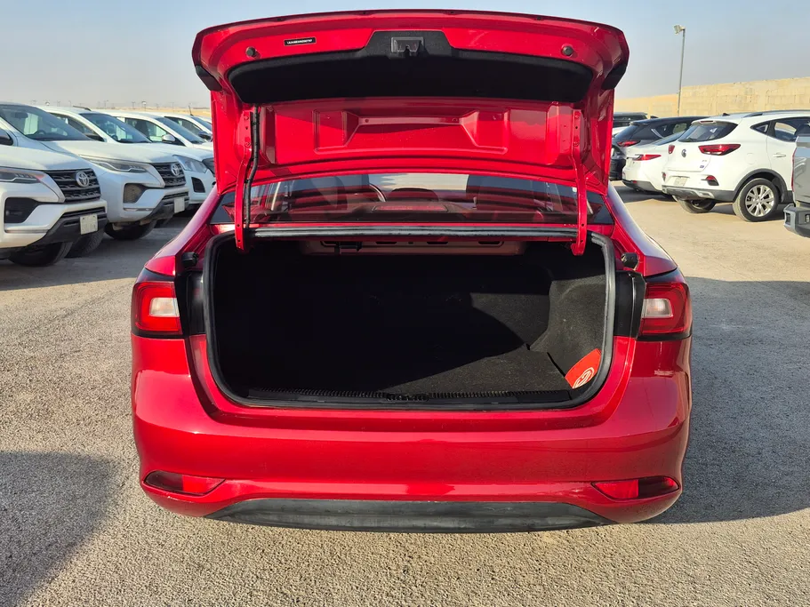 ام جي 5 STD 2022 