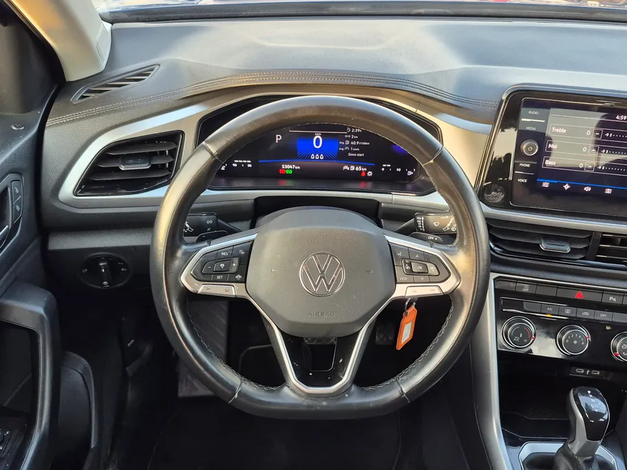 2024 Volkswagen T Roc Life 