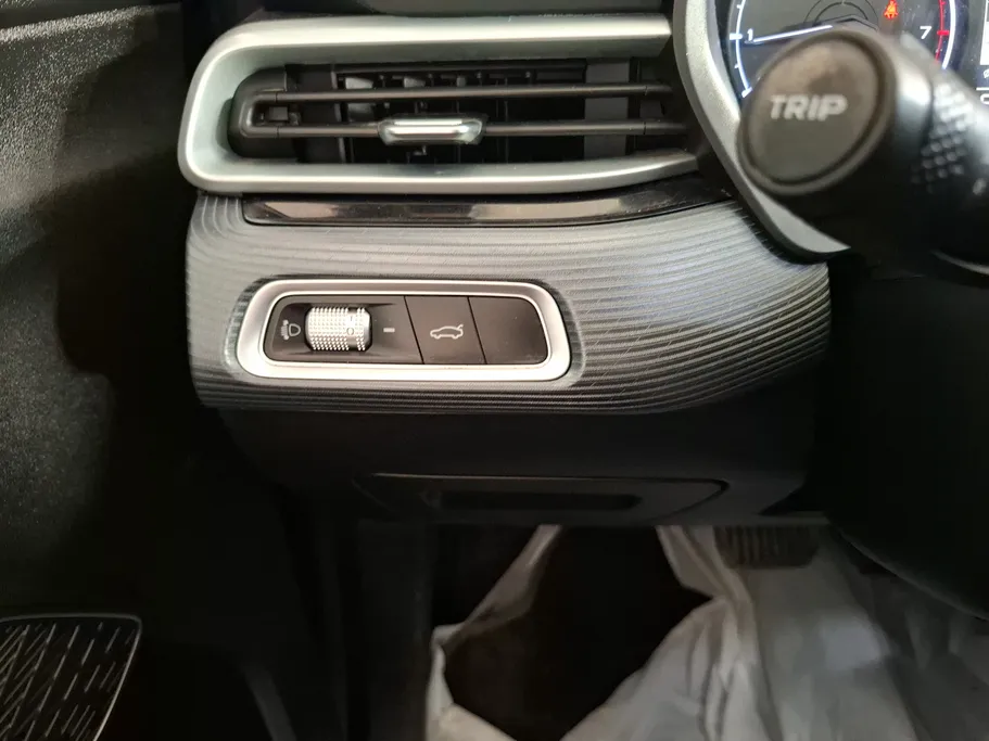 جيلي امجراند GS 2025 