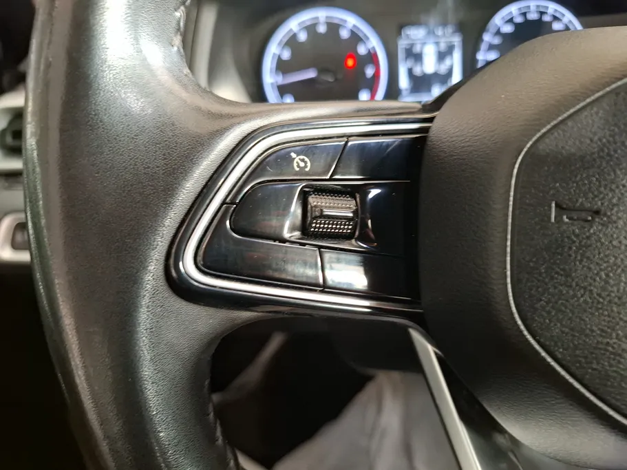جيلي امجراند GS 2025 