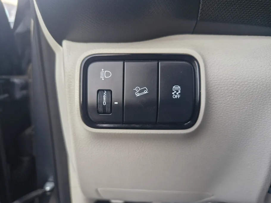 2025 Kia SONET LX 