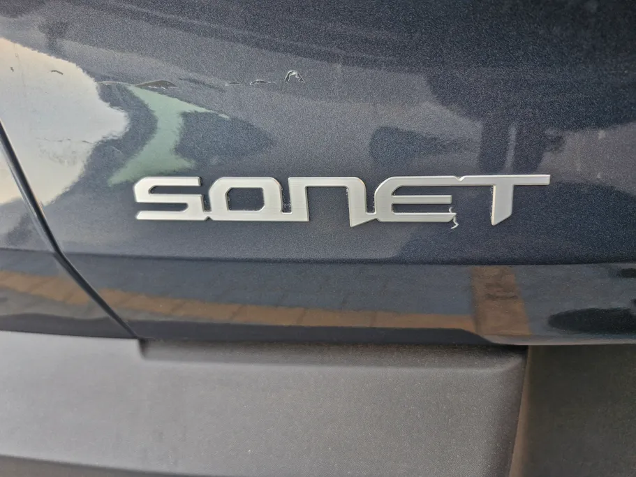 2025 Kia SONET LX 