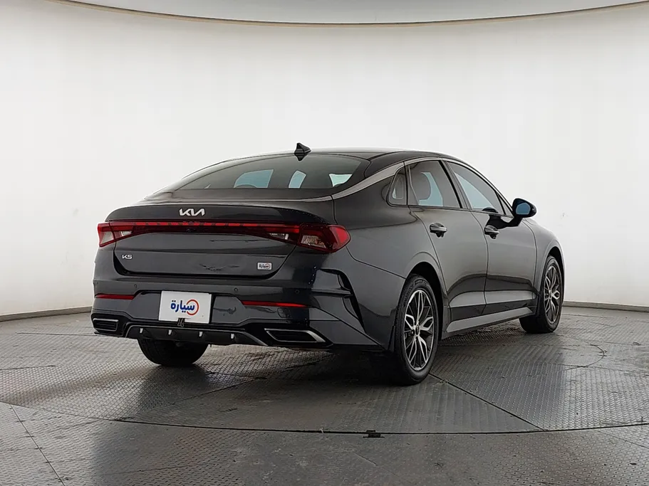 2023 Kia K5 LX 