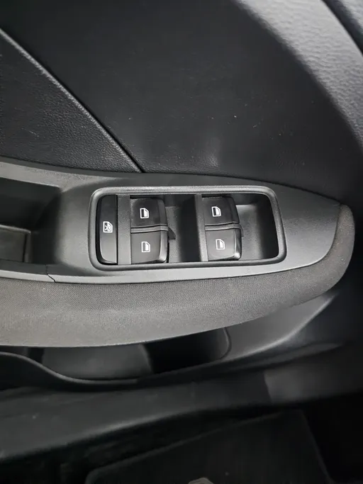 2022 MG ZS STD 