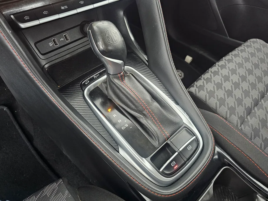 2022 MG ZS STD 