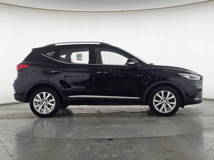 2022 MG ZS STD 
