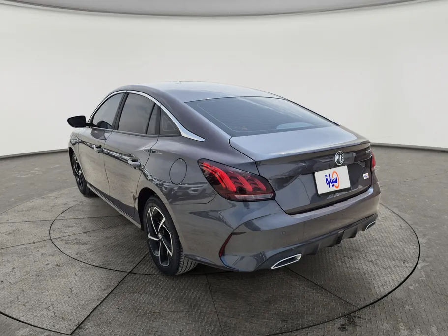 2023 ام جي GT LUX 