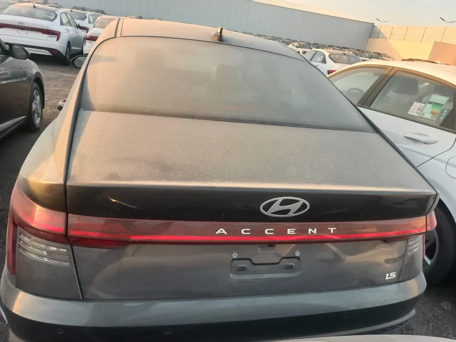 2026 Hyundai Accent Smart 