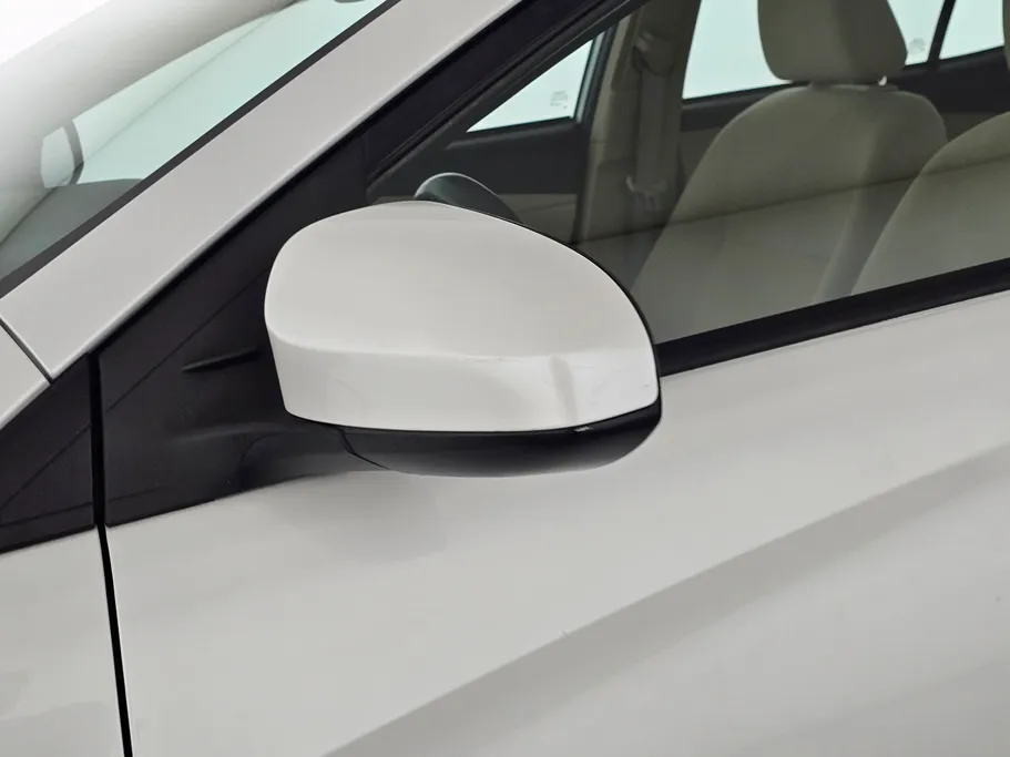 2022 Toyota Yaris  Y 