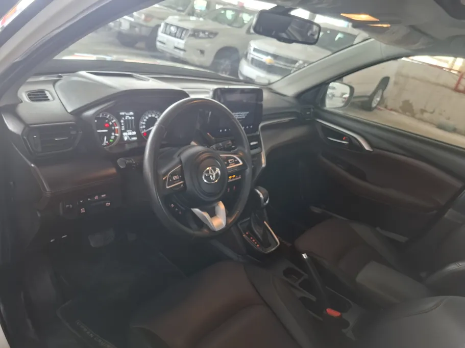 2025 Toyota Urban Cruiser GLX 