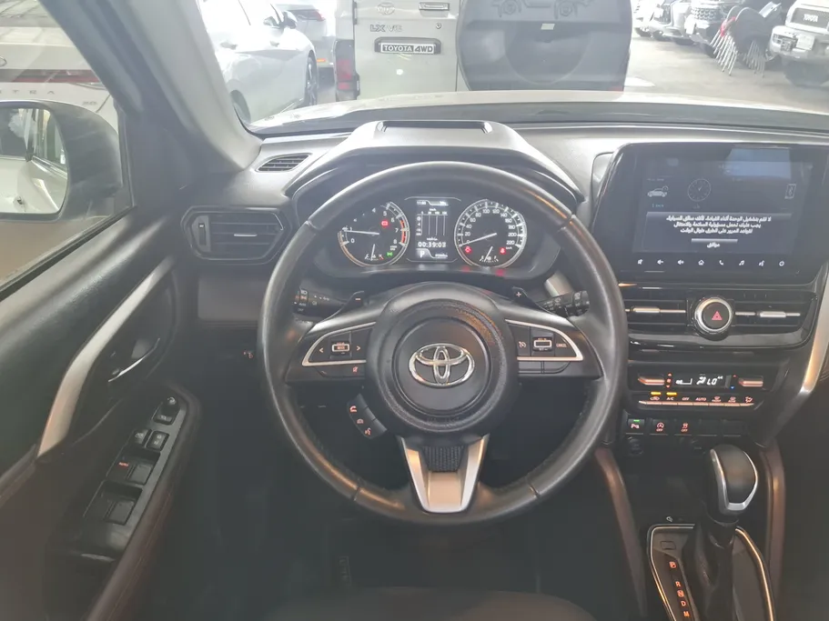 2025 Toyota Urban Cruiser GLX 