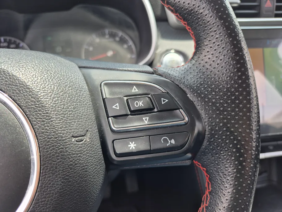 2022 MG ZS STD 