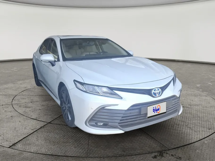 2024 Toyota Camry  GLE HEV  