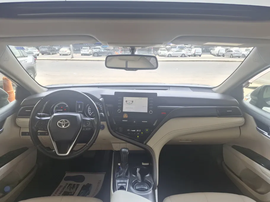 2024 Toyota Camry  GLE HEV  