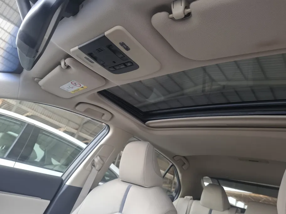 2024 Toyota Camry  GLE HEV  