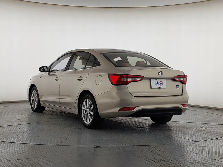 2022 MG 5 COM 