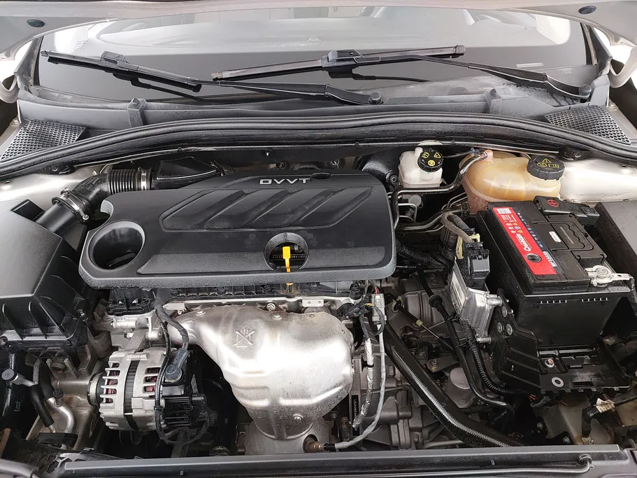 2022 MG 5 COM 