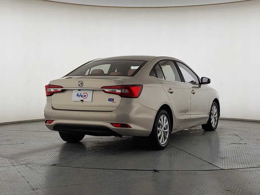 2022 MG 5 COM 