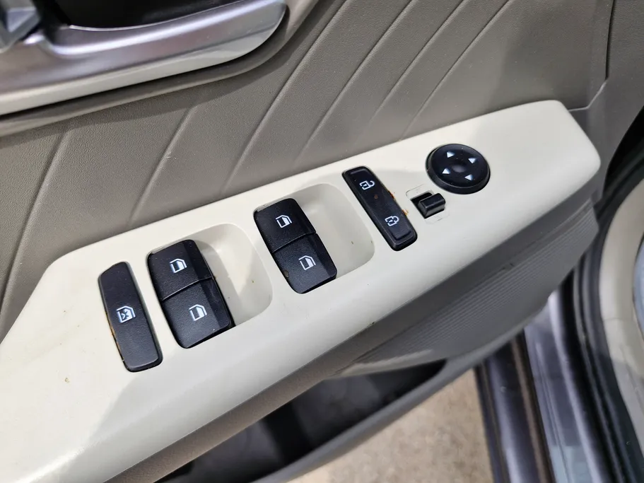 2025 Hyundai Accent Fleet 