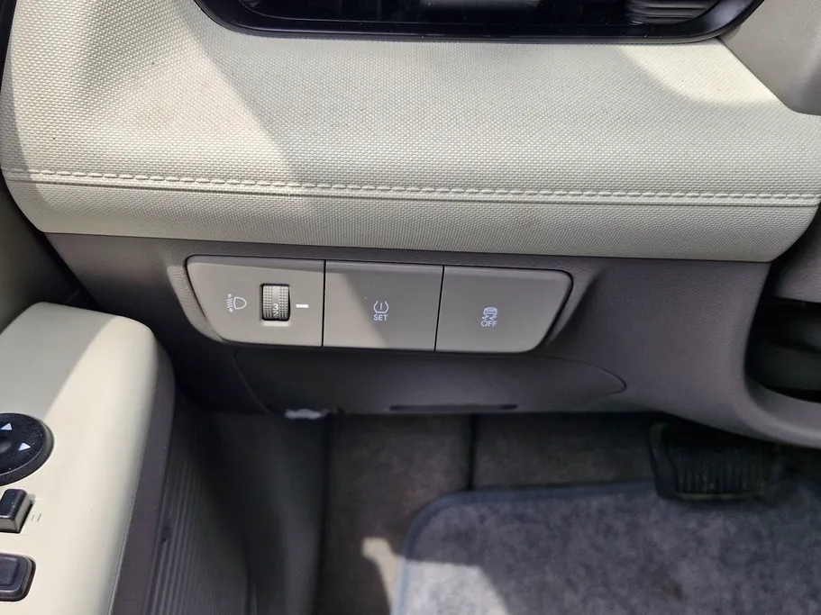 2025 Hyundai Accent Fleet 