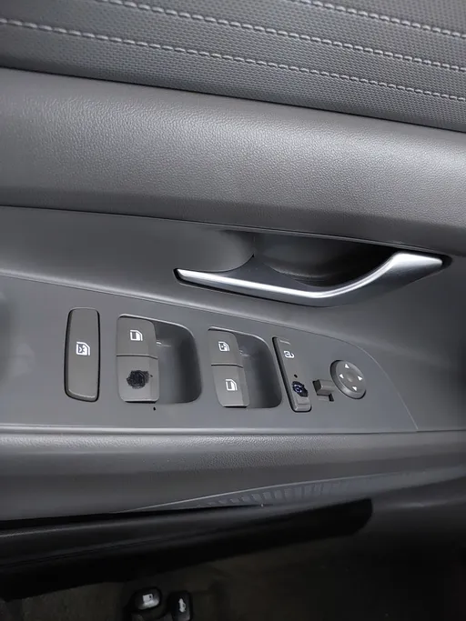 2023 Hyundai Elantra Smart 